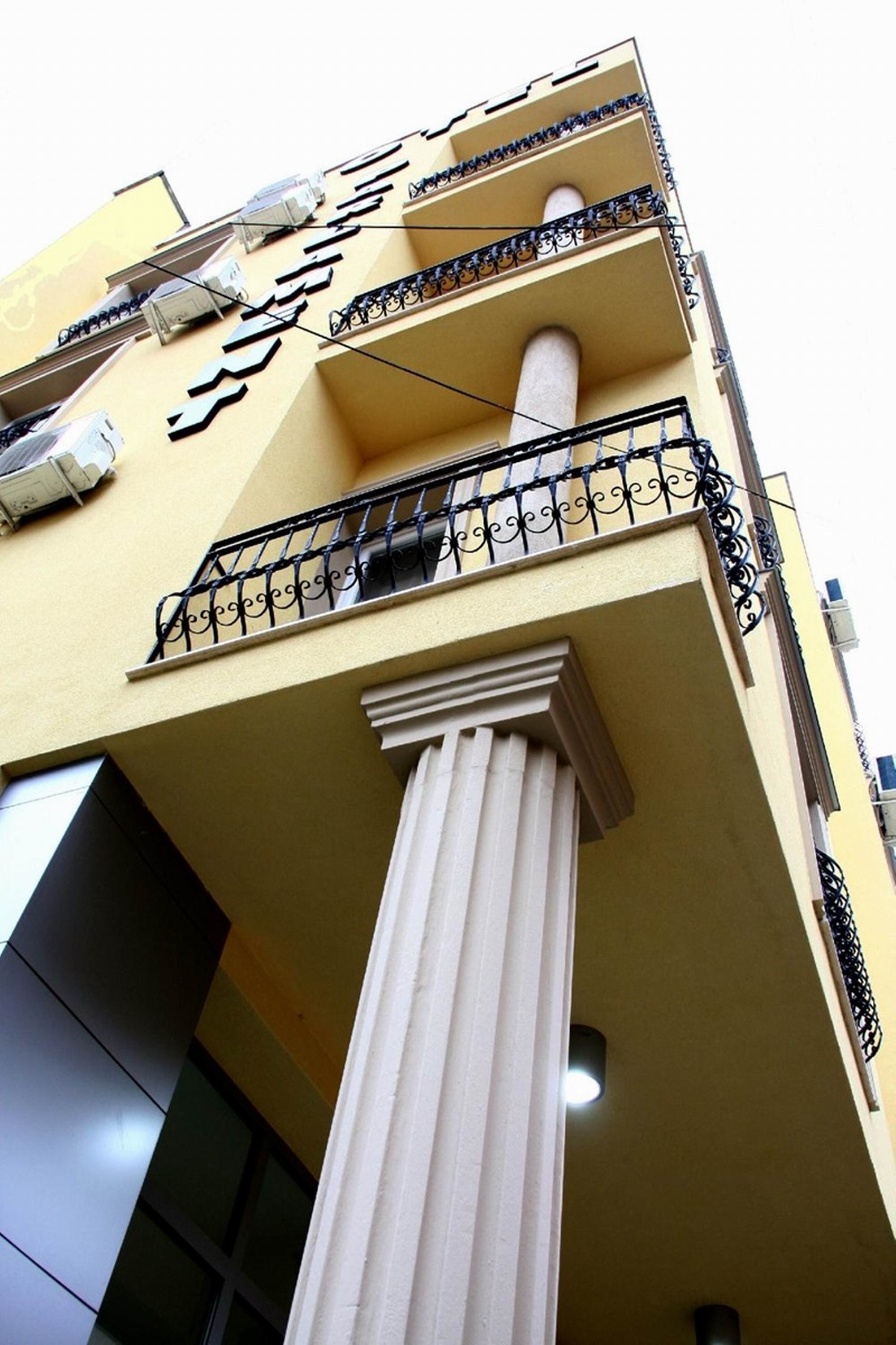 Hotel Parlament Hotel, Kosovo, Pristina. Großes 36