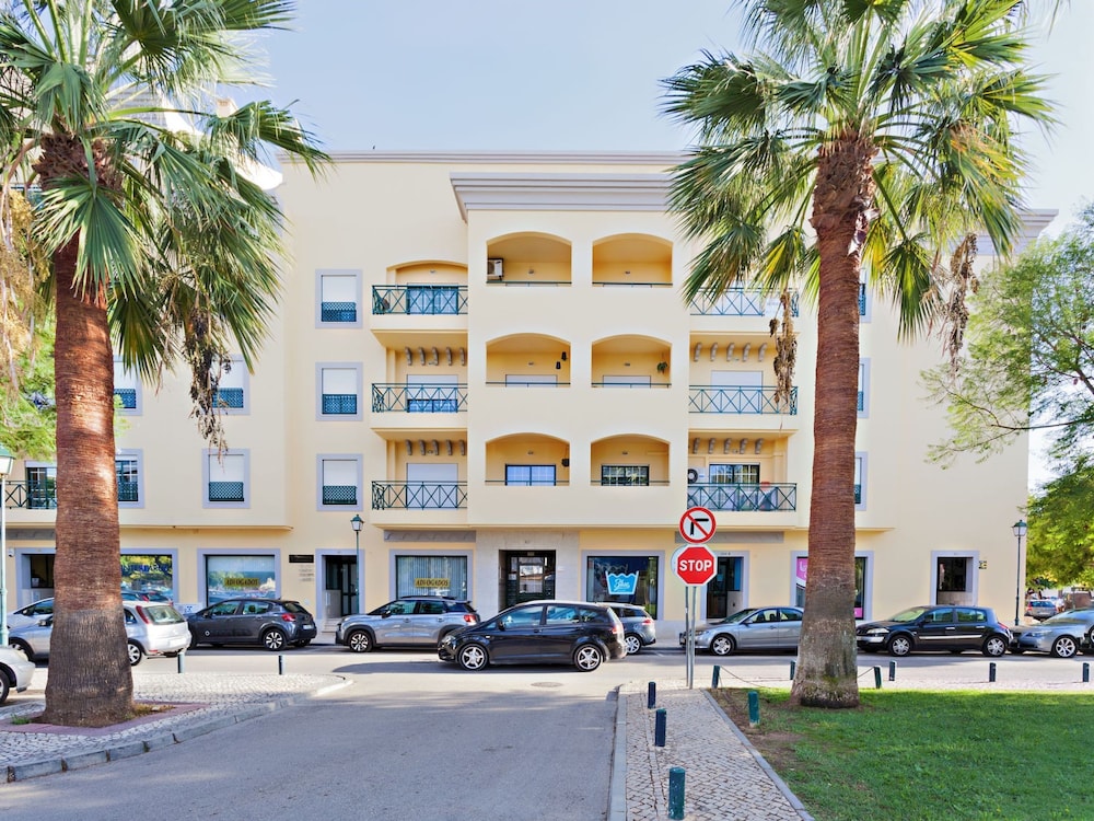 Alameda Apartment by My Choice