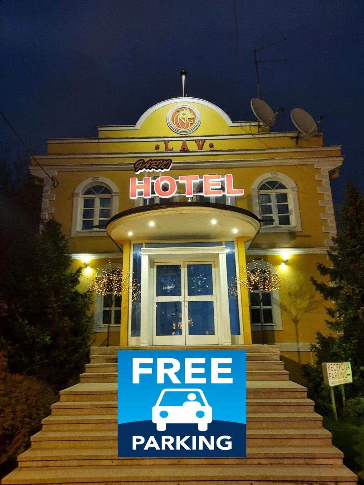 Lav Hotel