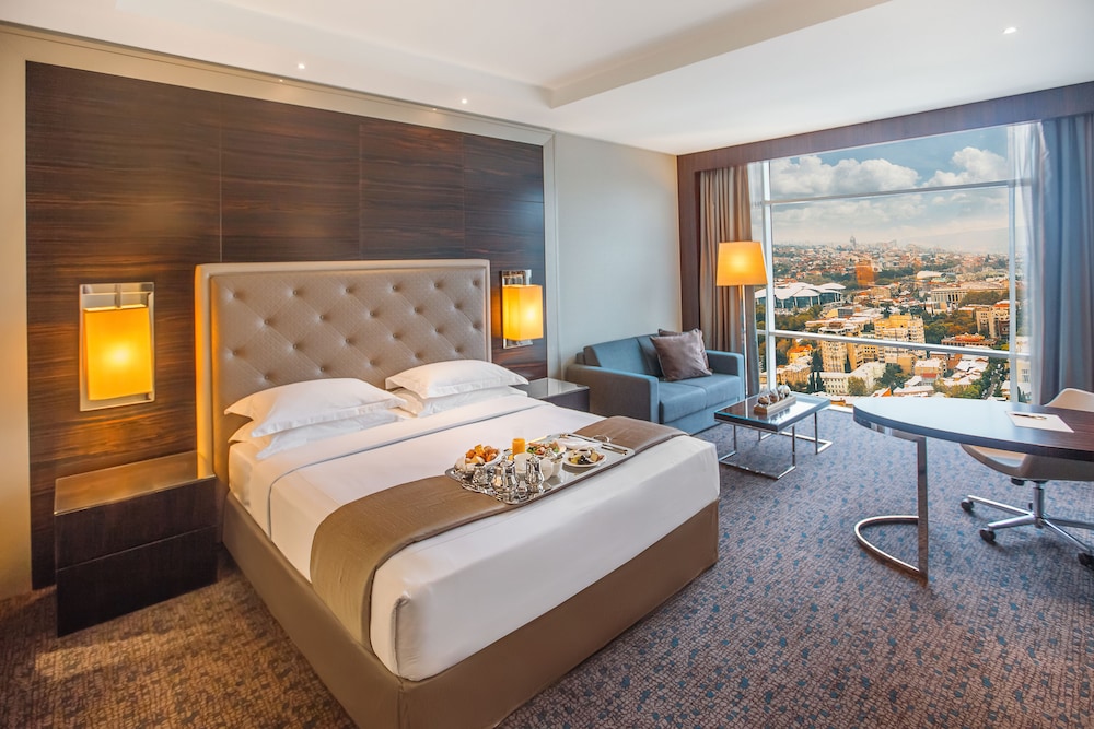 Hotel The Biltmore Hotel Tbilisi, Georgien, Tiflis. Großes 220