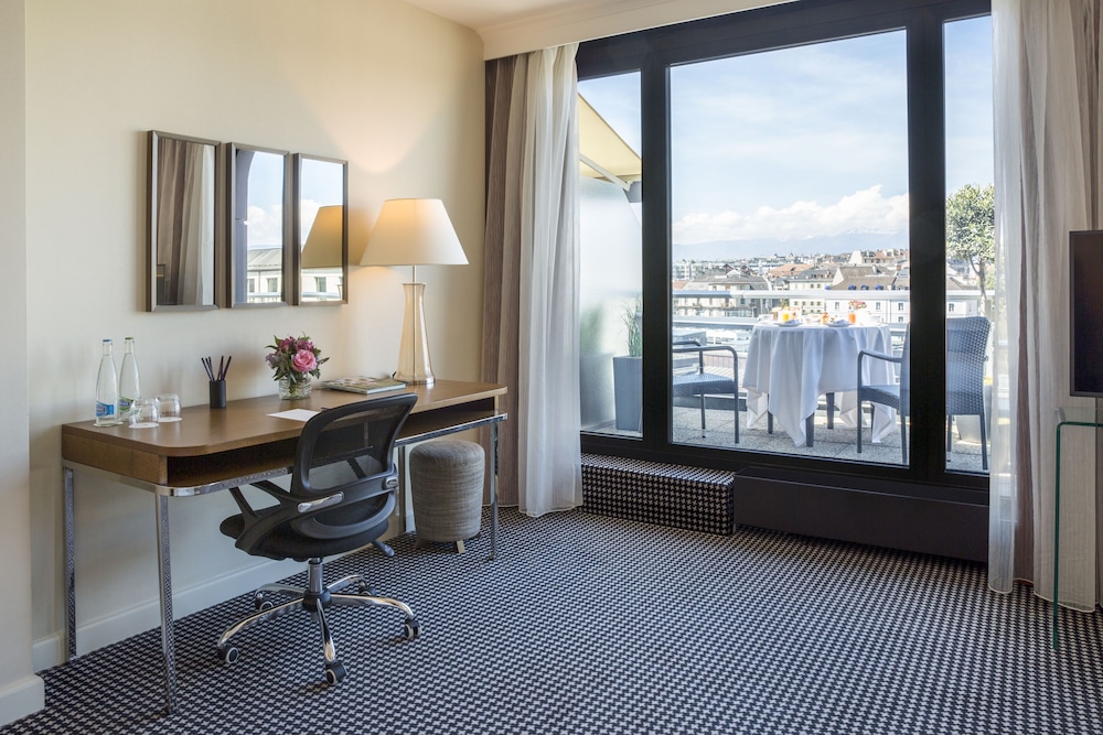Hotel Warwick Geneva, Schweiz, Genf. Großes 605