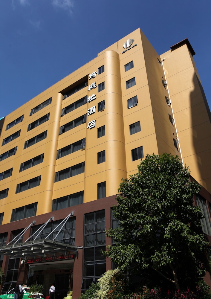 Atour Hotel (Xiamen Xiagu Cruise Center) (ex Reethi Rah Hotel)