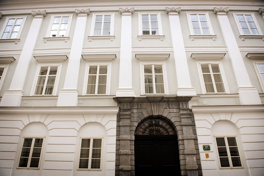 Antiq Palace Hotel and Spa