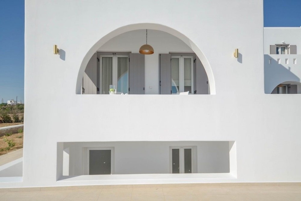 Plaka Collection Villas