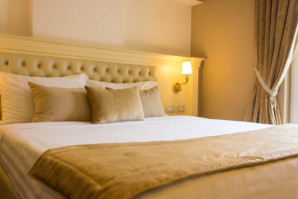 Hotel Lot Boutique Hotel, Albanien, Tirana. Großes 264