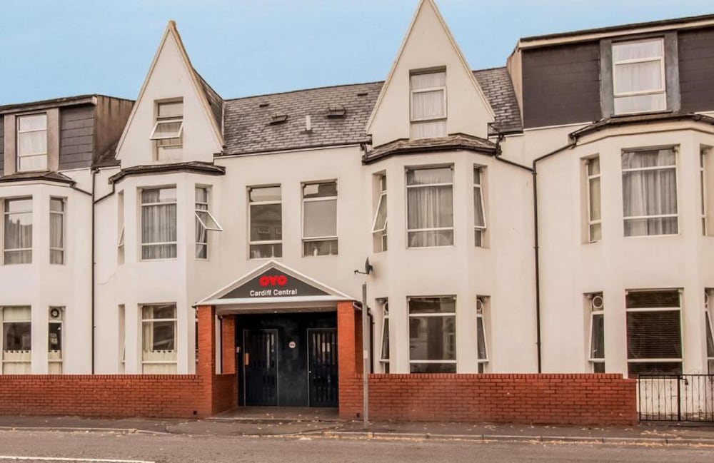 Cardiff Central Hotel By Belvilla