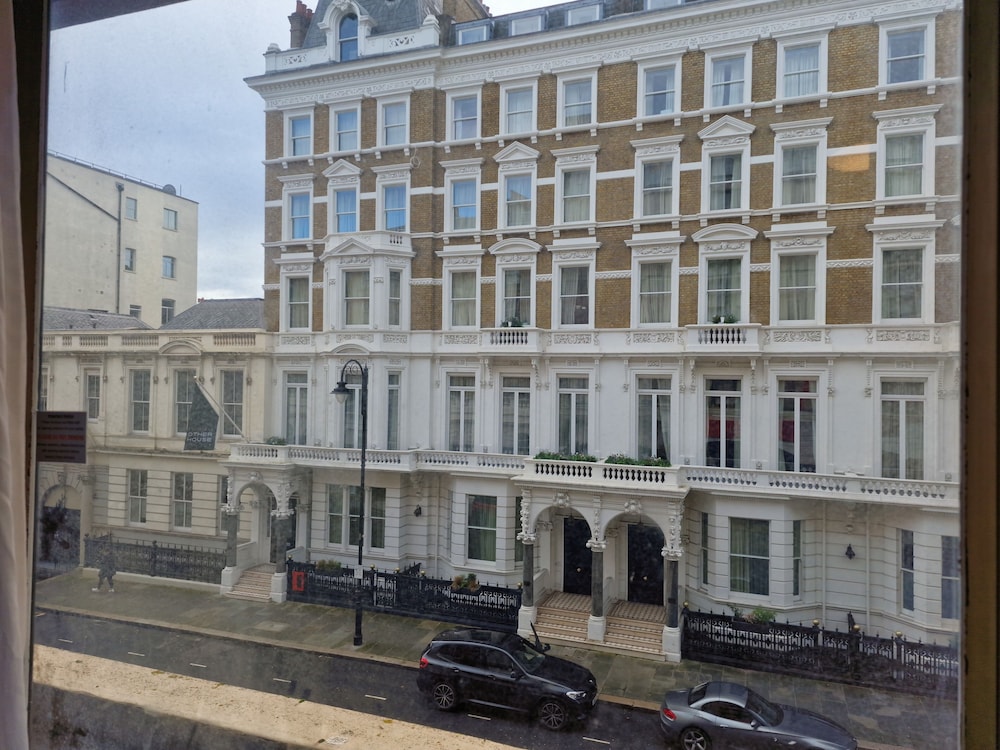 Hotel Millennium Hotel and Conference Centre Gloucester London, Großbritannien, London. Großes 94