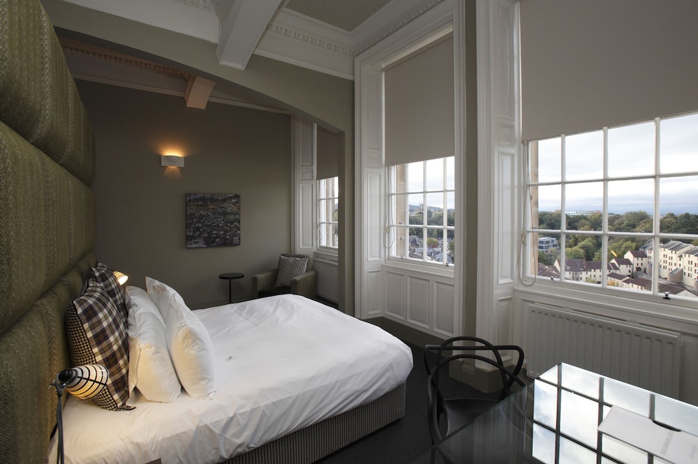 Hotel B+B Edinburgh (ex Melvin House Hotel), Großbritannien, Edinburgh. Großes 242