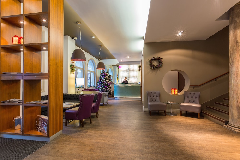 Hotel The Memoir Club, formerly Ambassadors Bloomsbury, Großbritannien, London. Großes 99