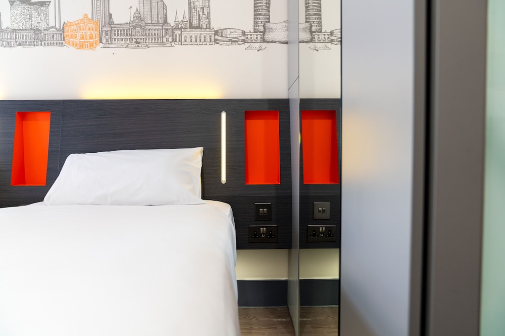 Hotel easyHotel Birmingham City Centre, Großbritannien, Birmingham. Großes 247