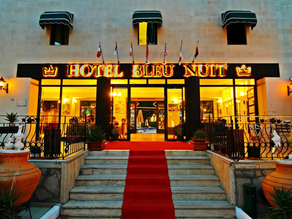 Hotel Bleu Nuit