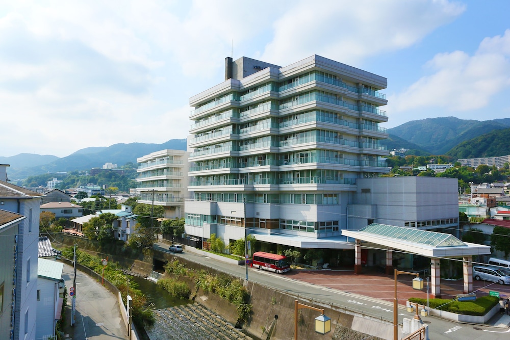 Oedo-Onsen-Monogatari Ito Hotel New Okabe