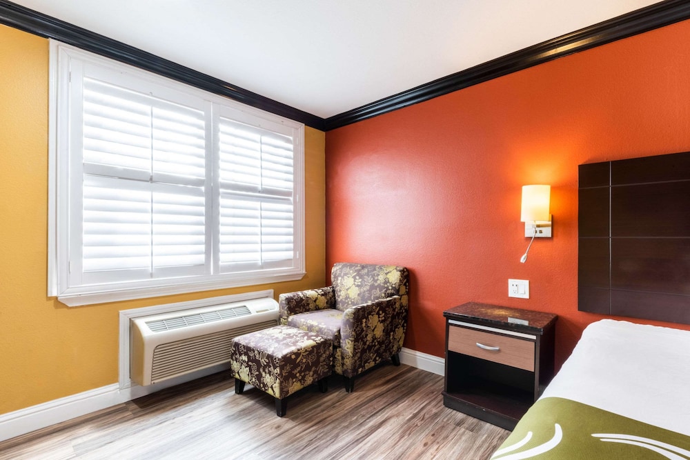 Hotel Quality Inn & Suites Sacramento, USA, Sacramento. Großes 855