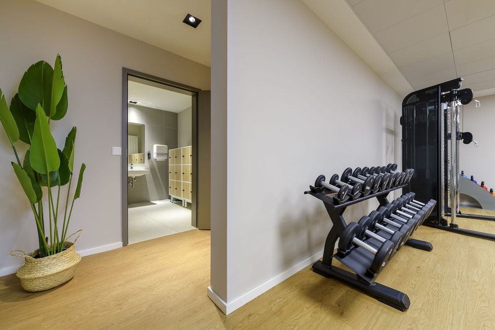 Hotel Ibis Styles Zurich City Center, Schweiz, Zürich. Großes 272