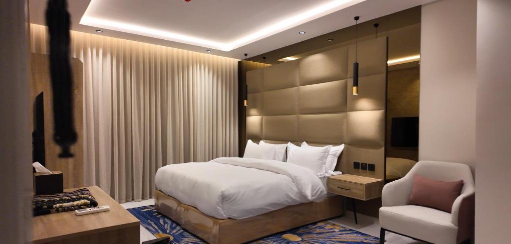 XYZ Hotel King Fahd Road