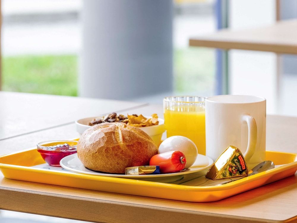 Hotel ibis budget Malaga Centro, Spanien, Malaga. Großes 238