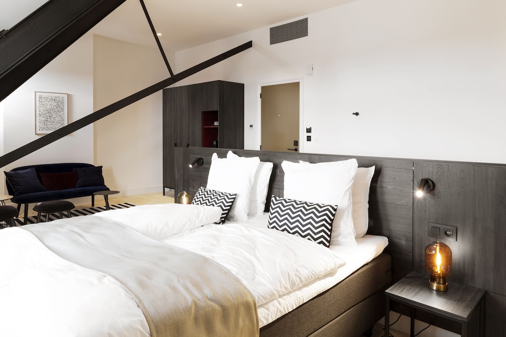 Hotel Corsendonk Turnova, Belgien, Turnhout. Großes 98