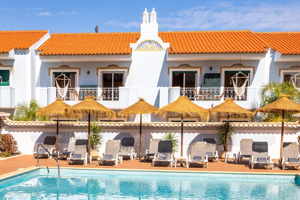 Giramar Apartamentos Turisticos