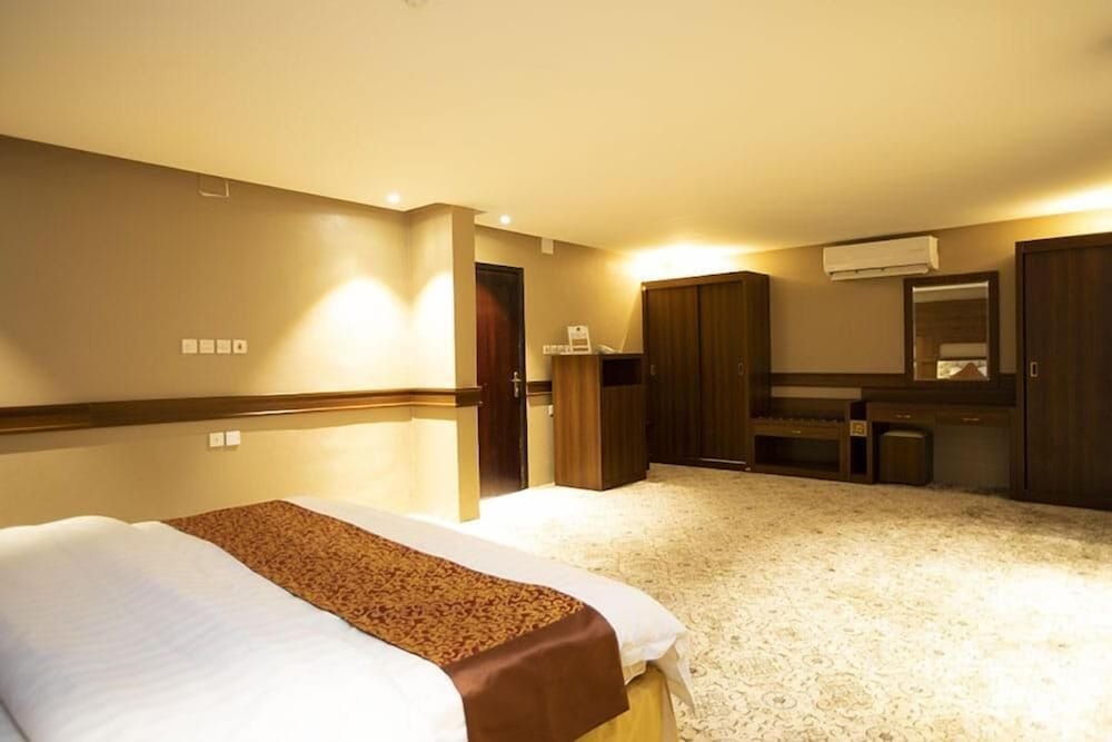 Al Muteb Suites Al Qassim photo 2