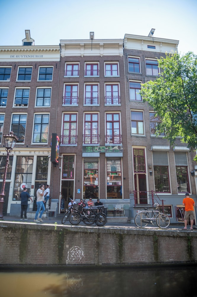 Hotel & bar Royal taste Amsterdam