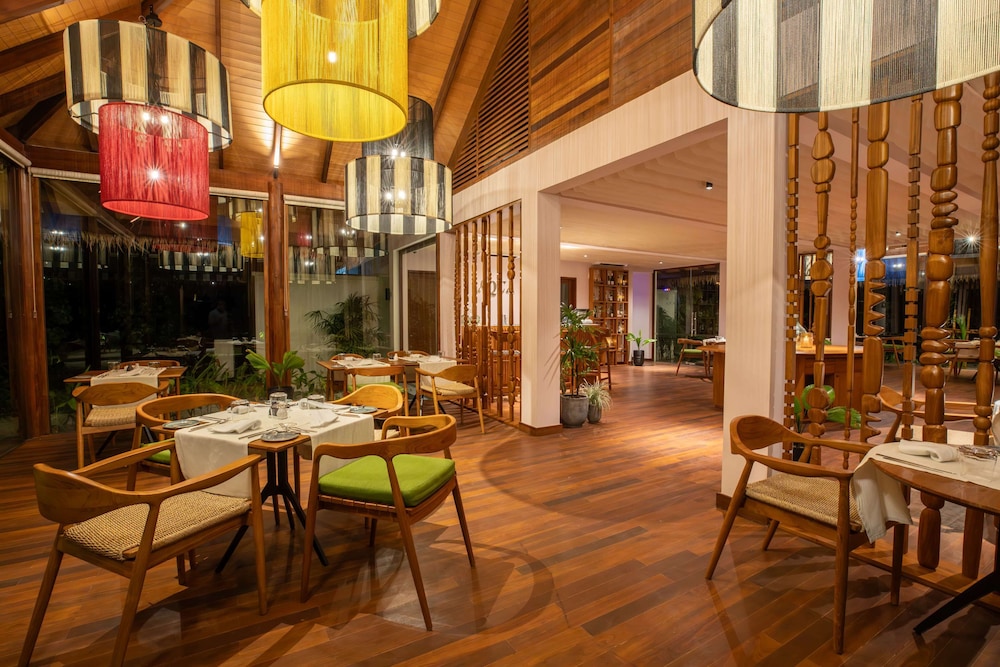 Hotel Barcelo Whale Lagoon Maldives, Malediven, Bodufinolhu. Großes 65