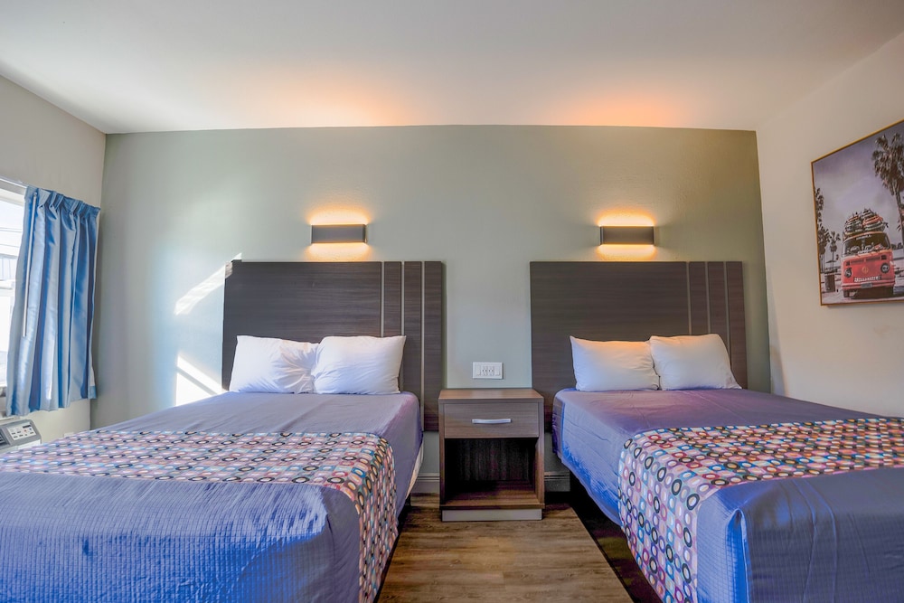 Hotel Sunrise Inn by OYO Titusville FL, USA, Titusville. Großes 285