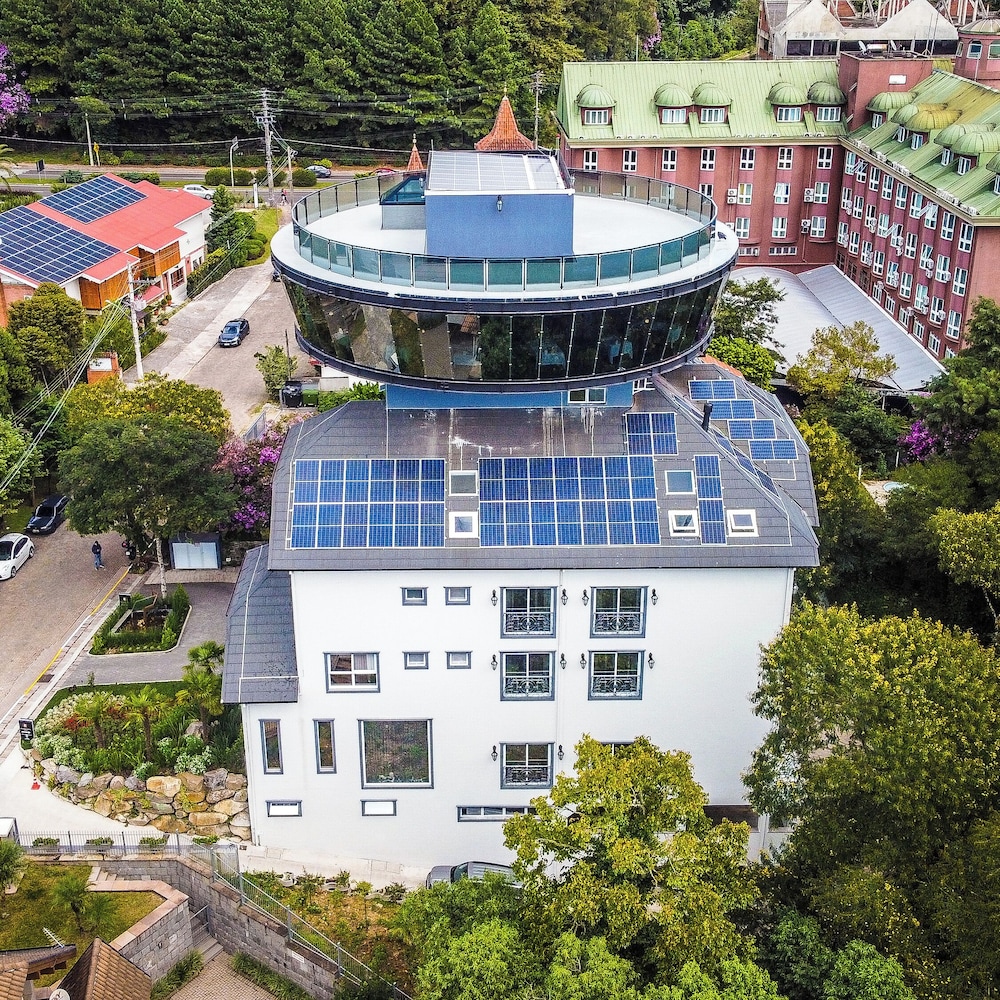 HOTEL RF VISION restaurante giratorio