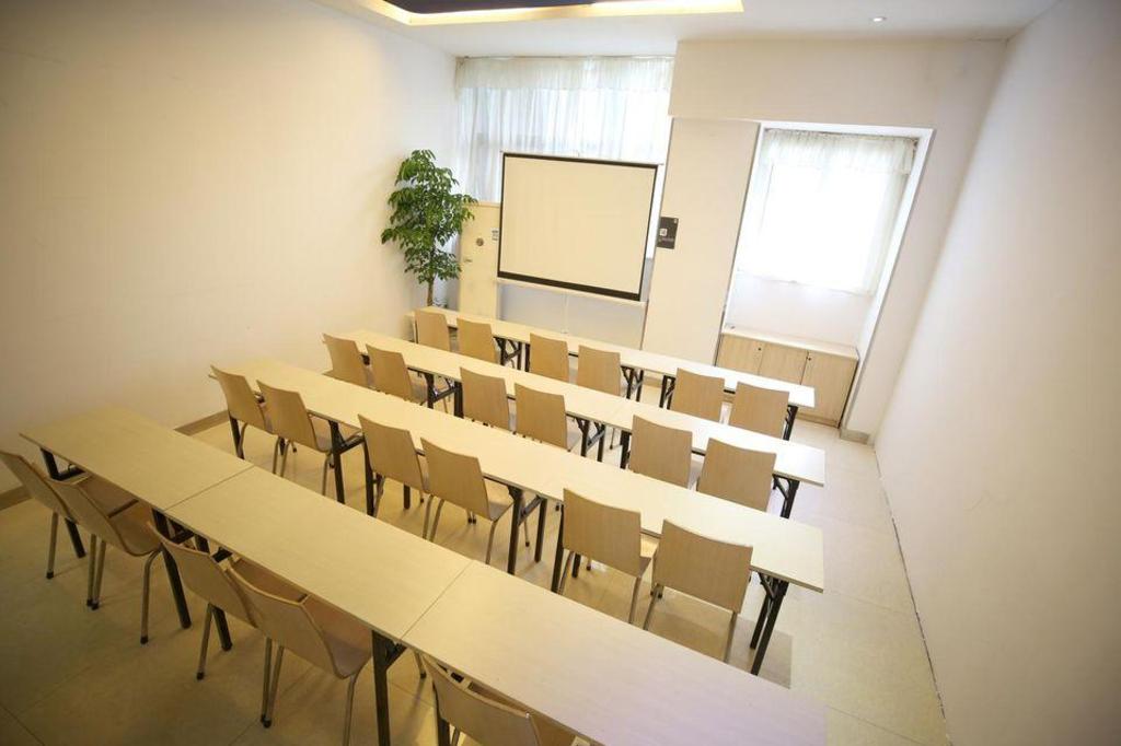 7 Days Inn (Chongqing Fuling Nanmenshan Pedestrian Street)