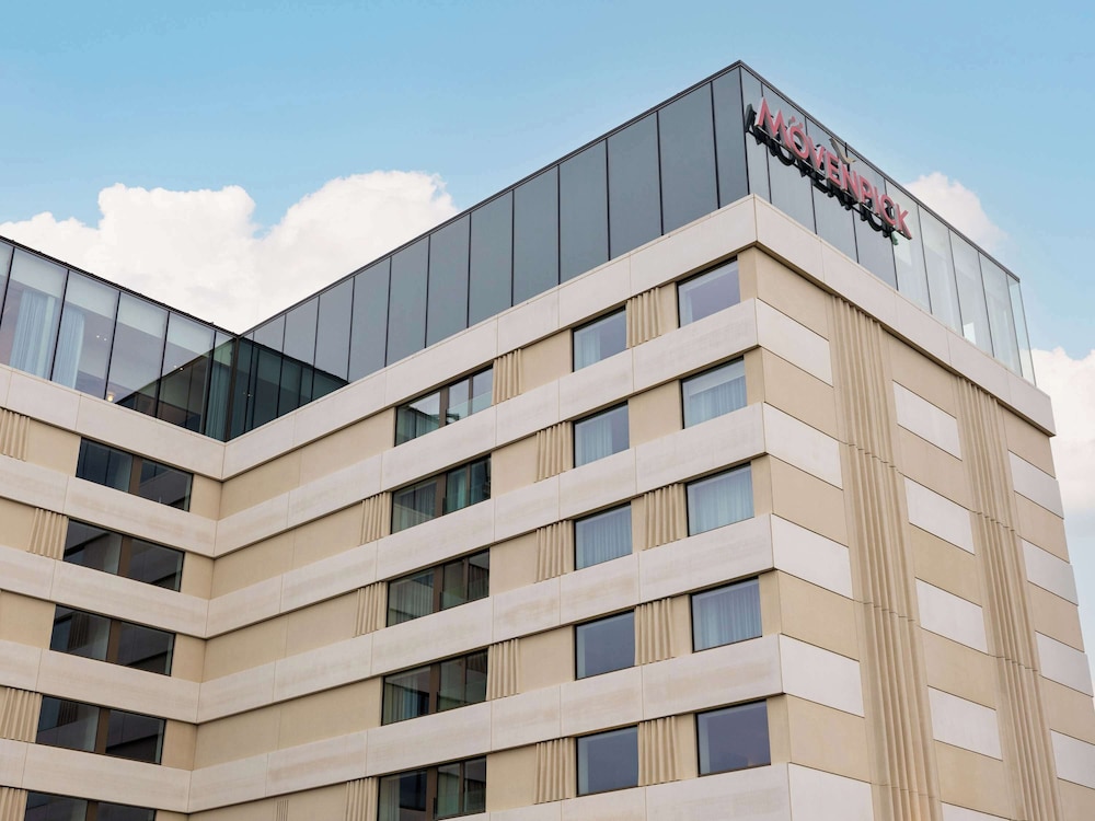 Hotel Movenpick Brussels Airport, Belgien, Zaventem. Großes 76