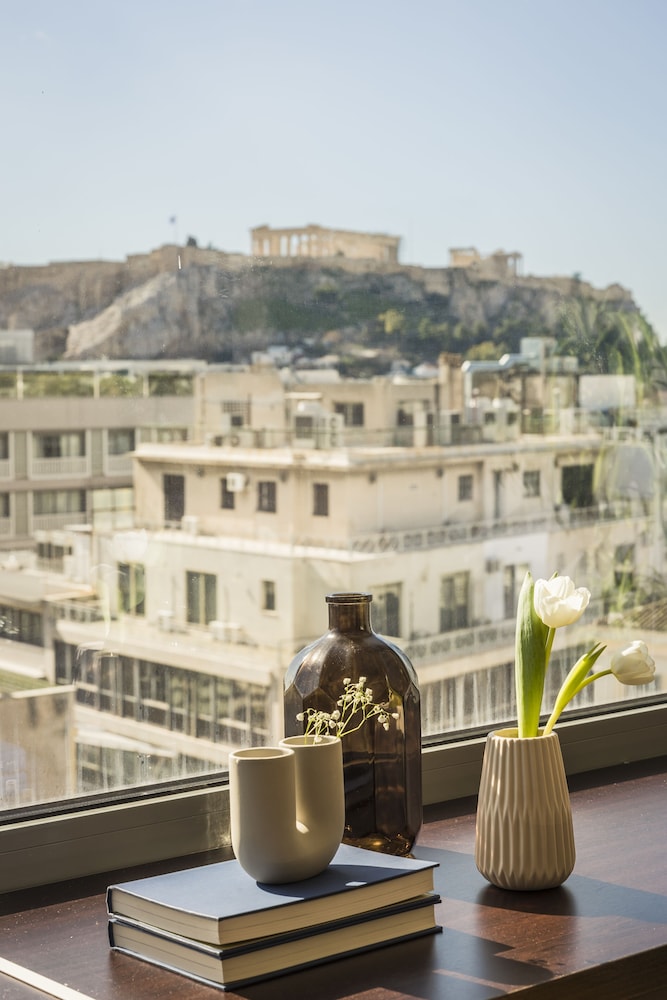 Aria Acropolis Suites