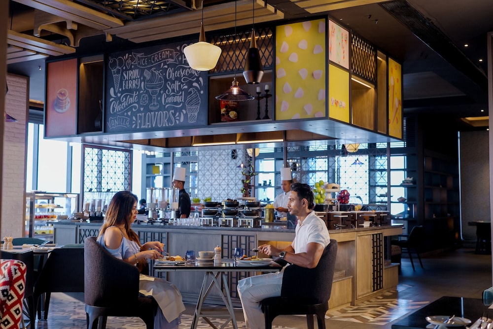 Hotel Amari Colombo Sri Lanka, Sri Lanka, Colombo. Großes 40