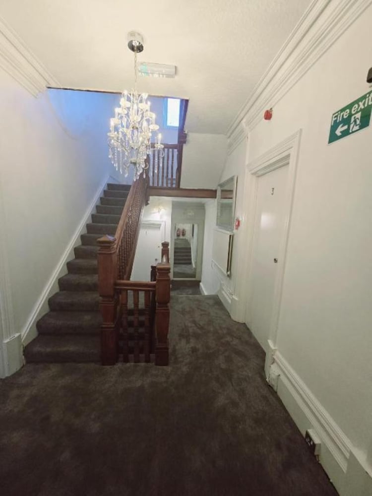 Hotel Kingswood Hotel, Großbritannien, Maidenhead. Großes 24