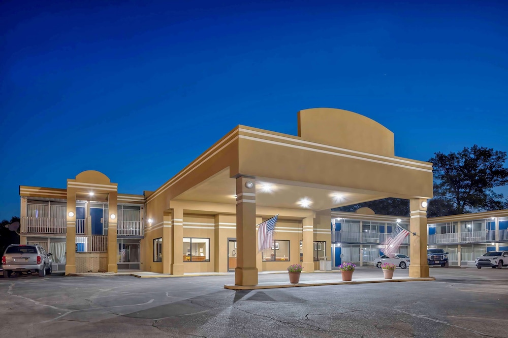 Studio6 Effingham, IL