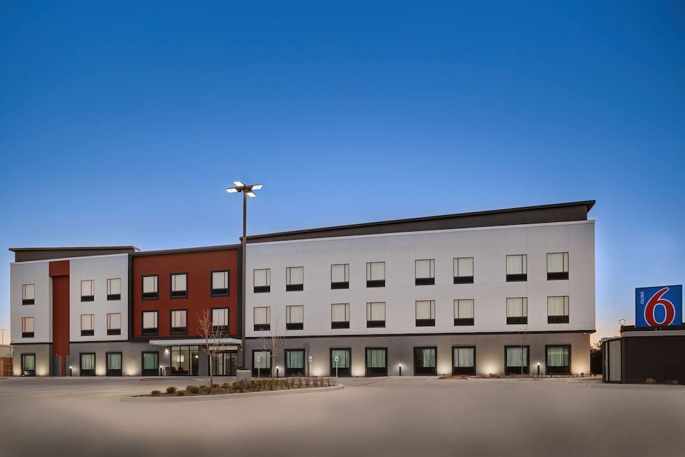 Motel6 Dallas, TX - Methodist Charlton Medical Ctr.