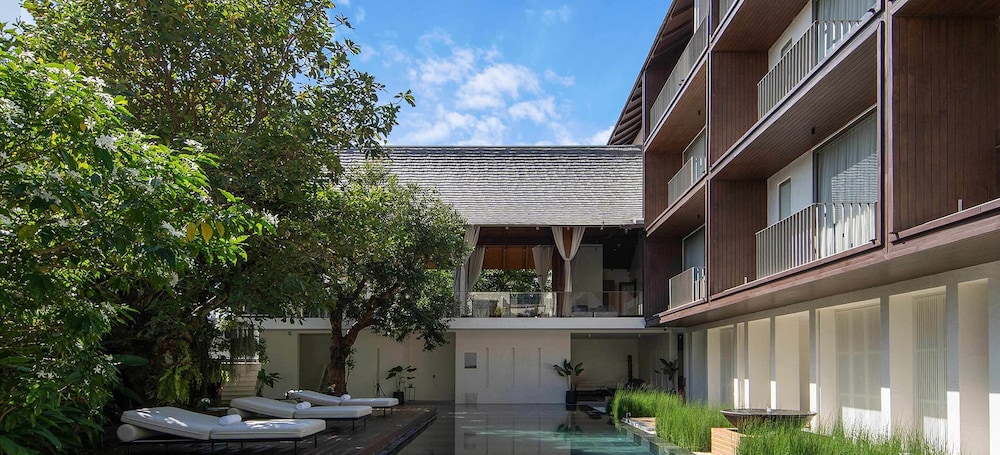 Arun Khiri Chiang Mai