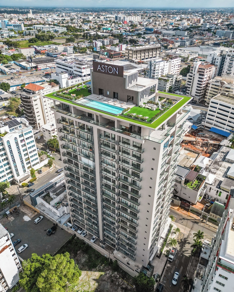 Aston Rubi City Suites