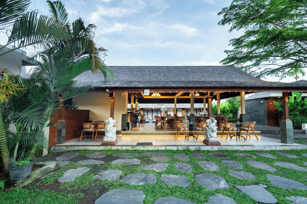 Puri Andong Villa