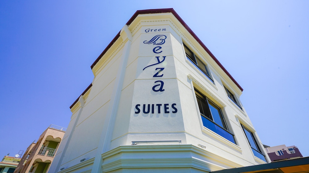 Green Beyza Suites