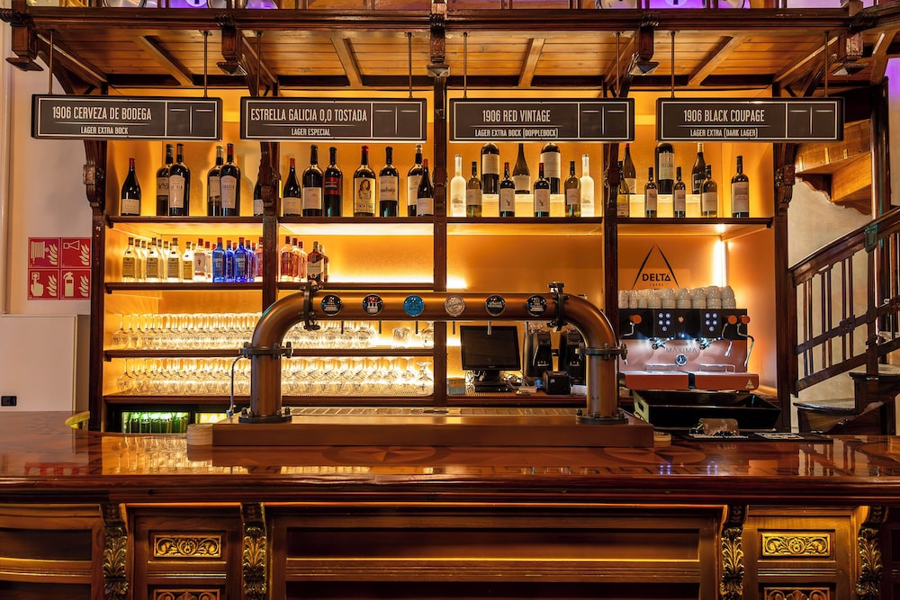 Hotel Las Tres Campanas