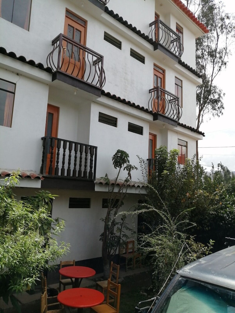 Hostel Casa Del Montanista