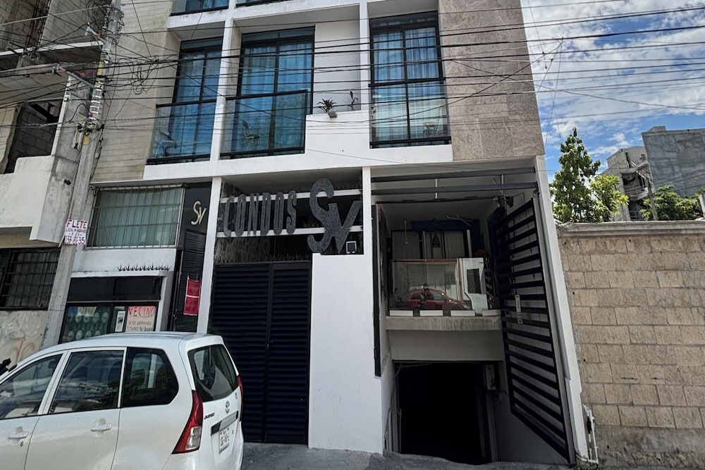 Capital O Hotel Brisas del Mar Playa Del Carmen