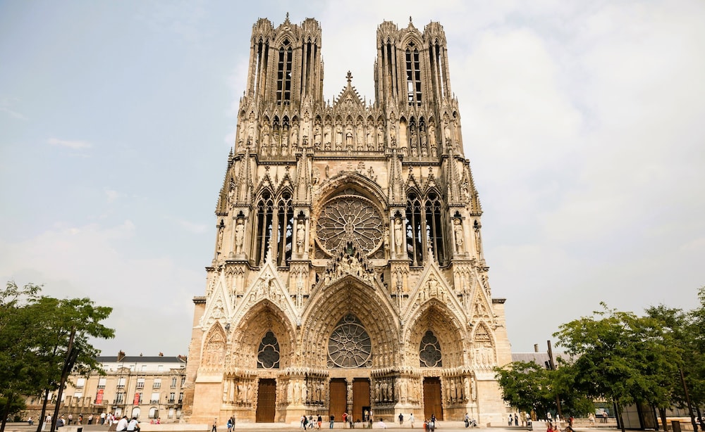 Holiday Inn Express & Suites Reims - Rives de Vesle