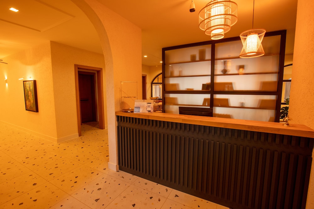 Elysium Garden Hotel