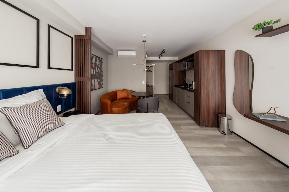 Charlie On The Parc Ibirapuera Hotel