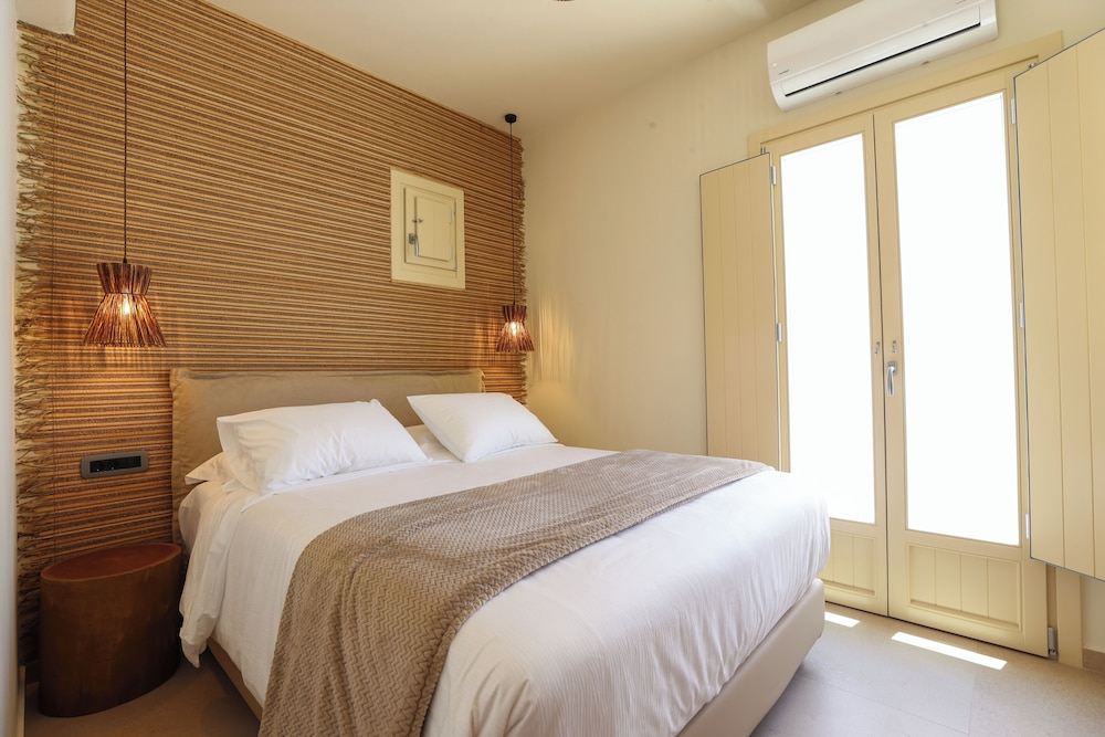 Life Suites