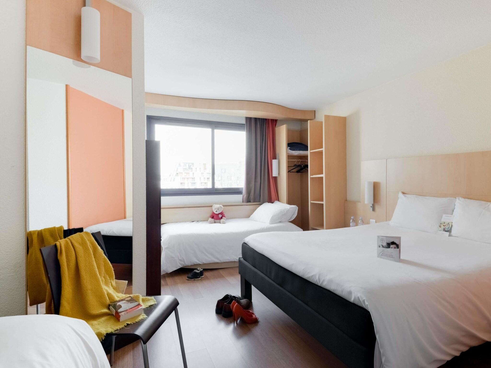 Hotel Ibis Paris 17 Clichy Batignolles, Frankreich, Paris. Großes 573