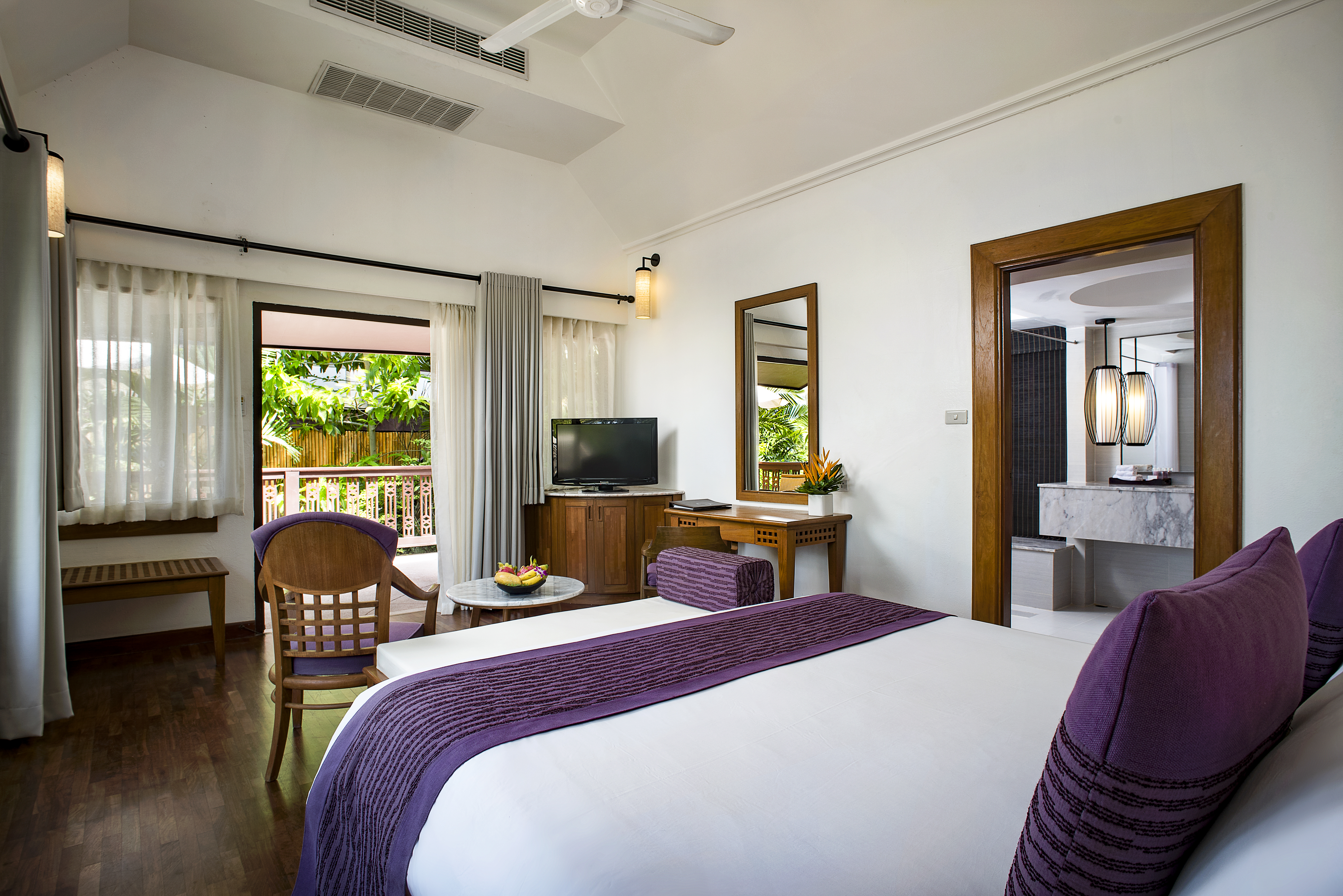 Hotel Centara Villas Phuket, Thailand, Karon Beach. Großes 70