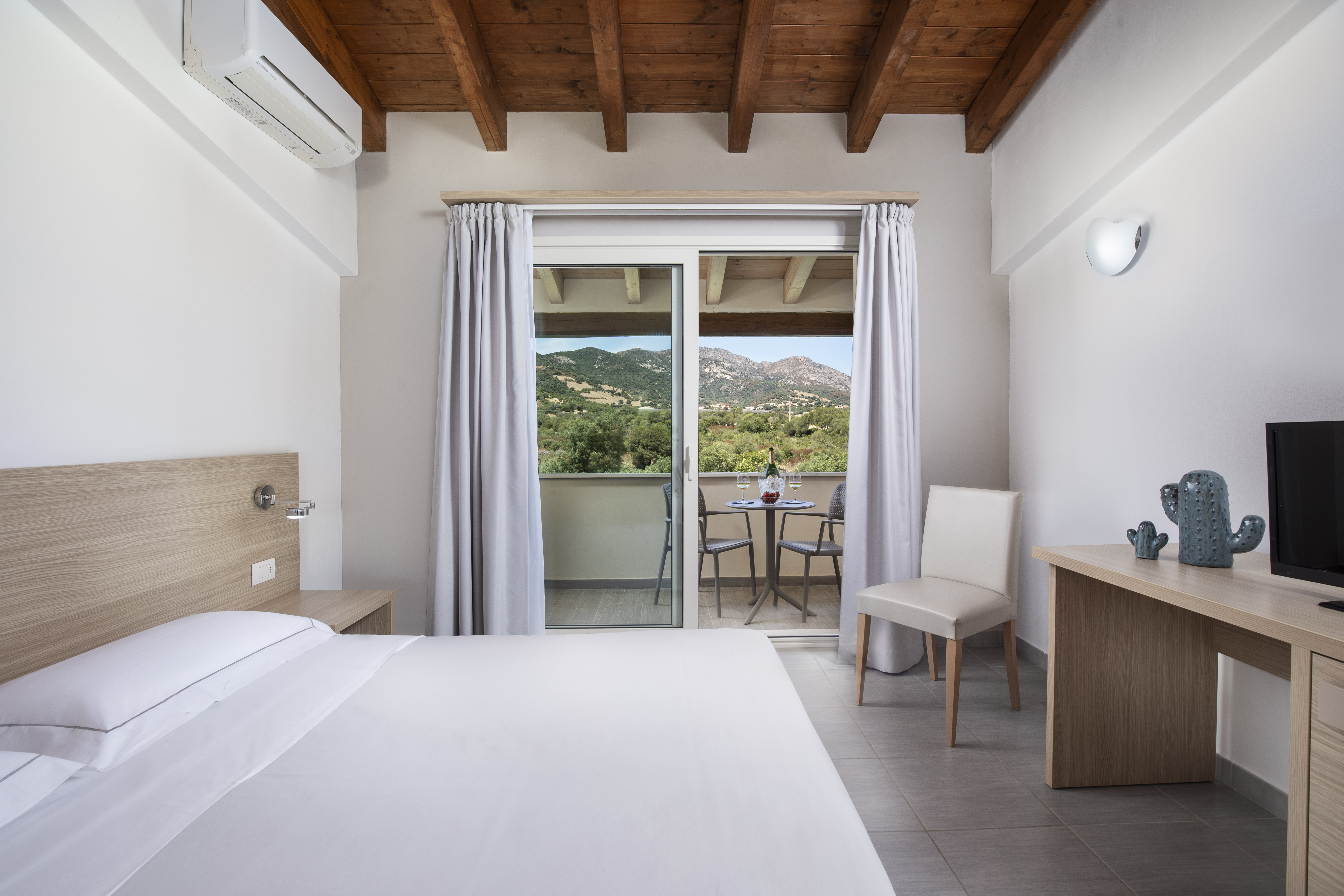 Hotel San Teodoro, Italien, San Teodoro. Großes 191