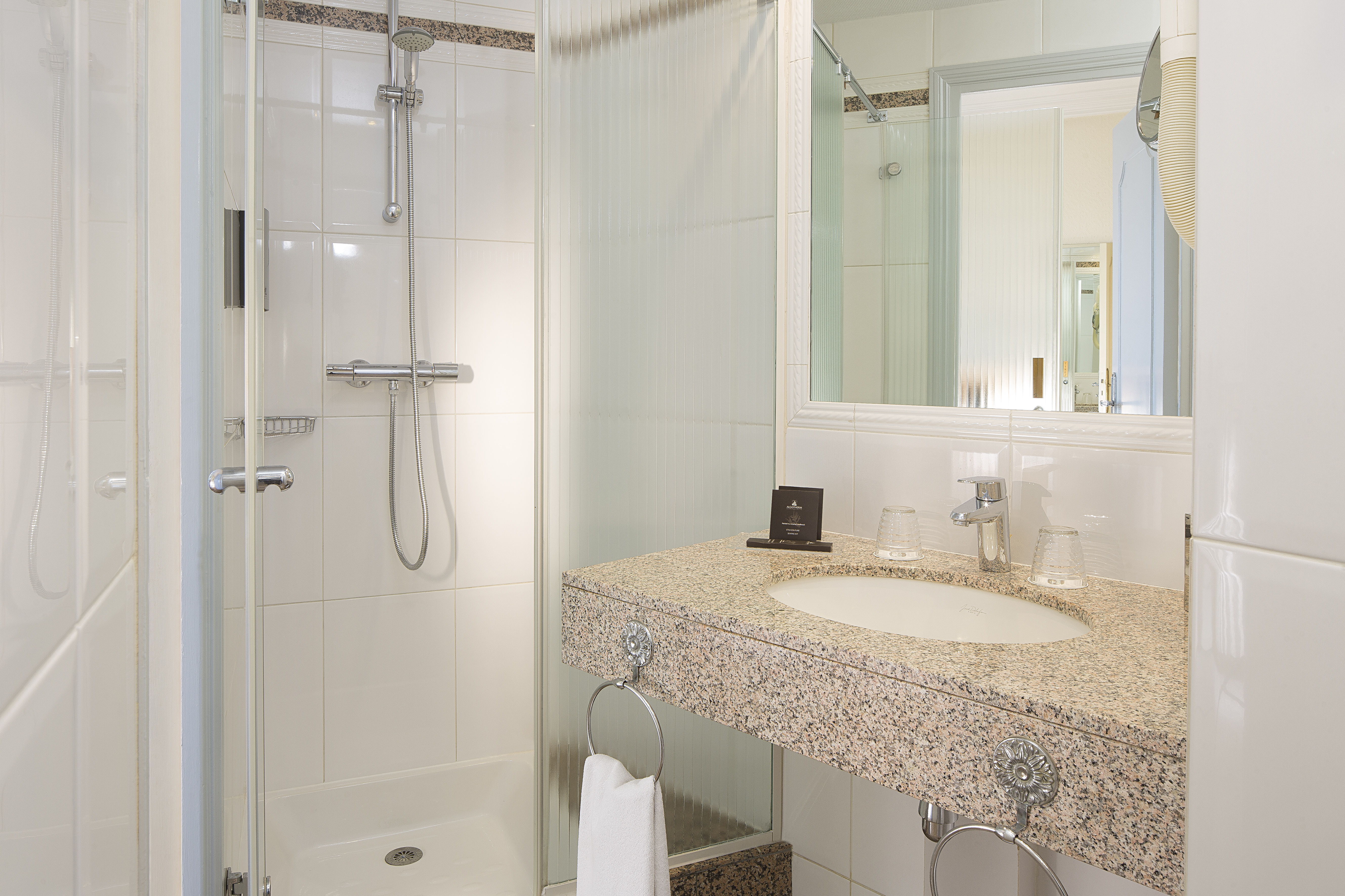 Hotel Victor Hugo Paris Kleber, Frankreich, Paris. Großes 386