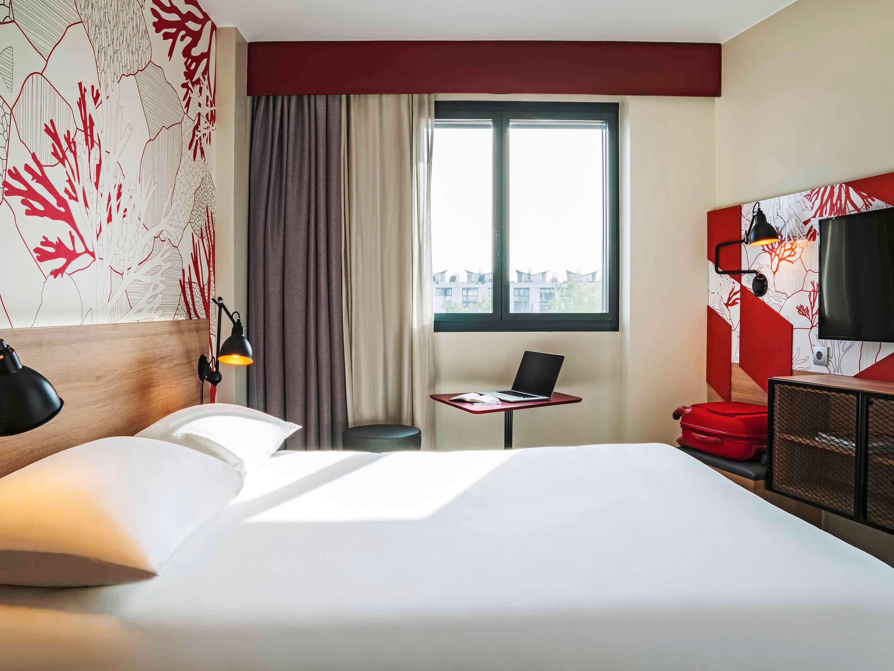 Hotel ibis Styles Barcelona City Bogatell, Spanien, Barcelona. Großes 322
